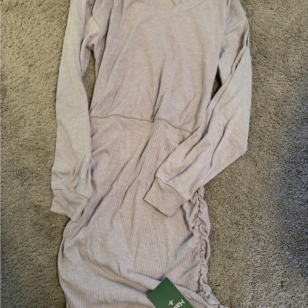 NWT HALARA XS Long Sleeve V-Neck Ribbed Knit Dress in Light Taupe